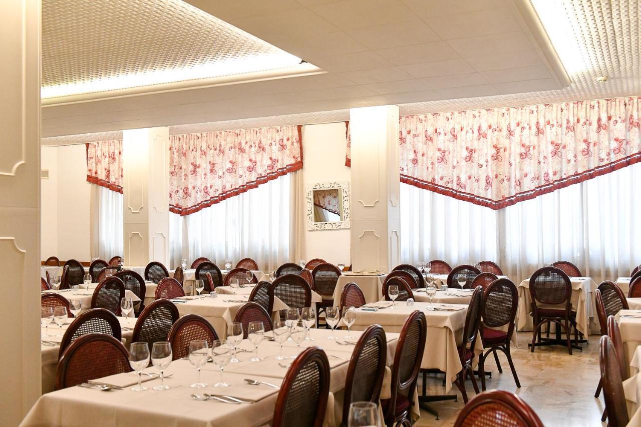 Hotel Beny Lido di Jesolo Exterior photo